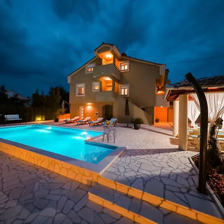 Vila Marigold *